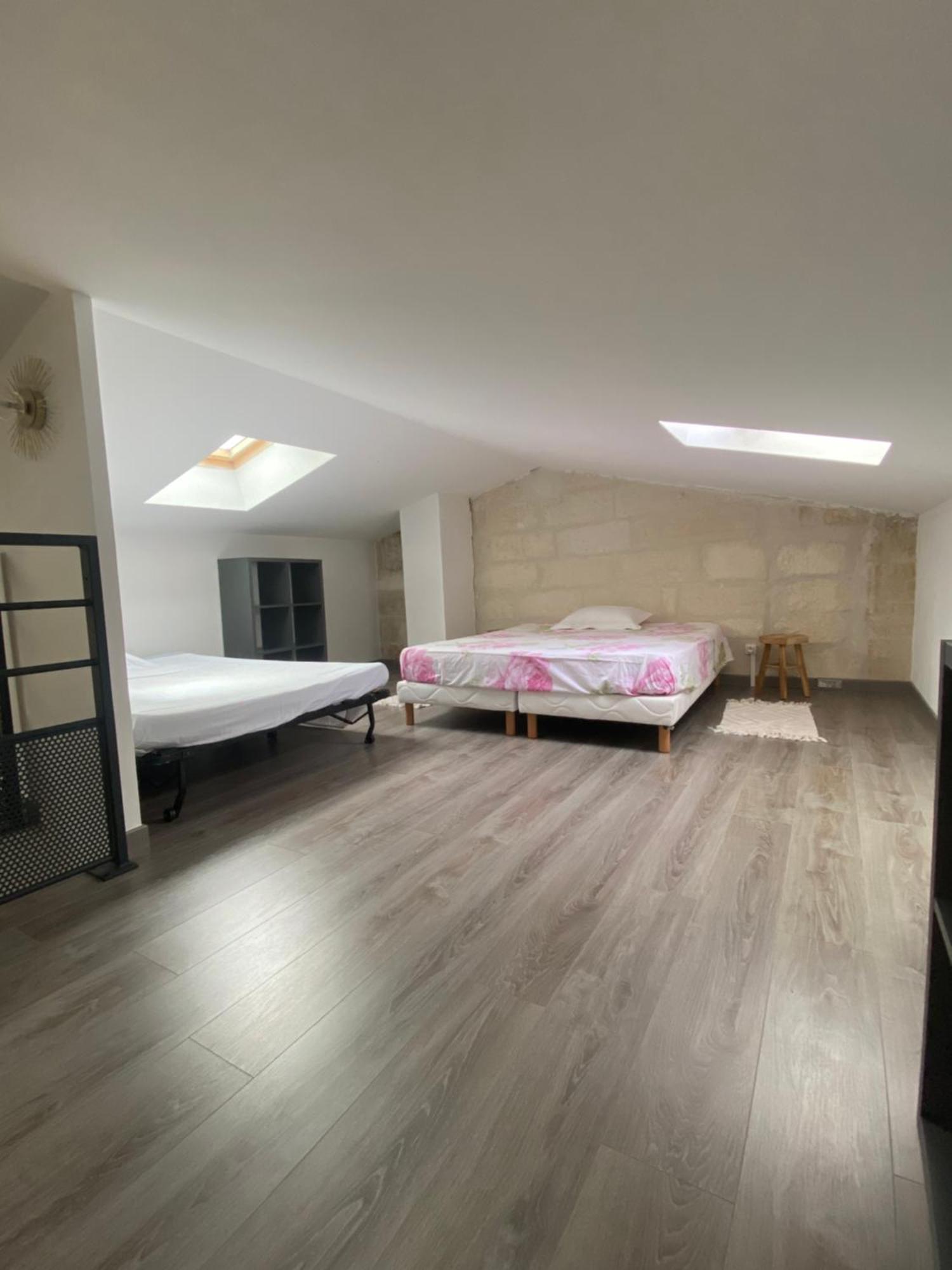 Loft Spacieux Au Coeur Des Remparts D'Aigues-Mortes Exterior foto